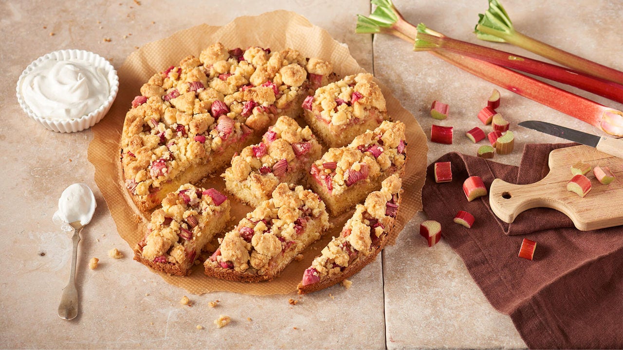 Rhabarberkuchen mit Streuseln – fruchtig, knusprig und unwiderstehlich