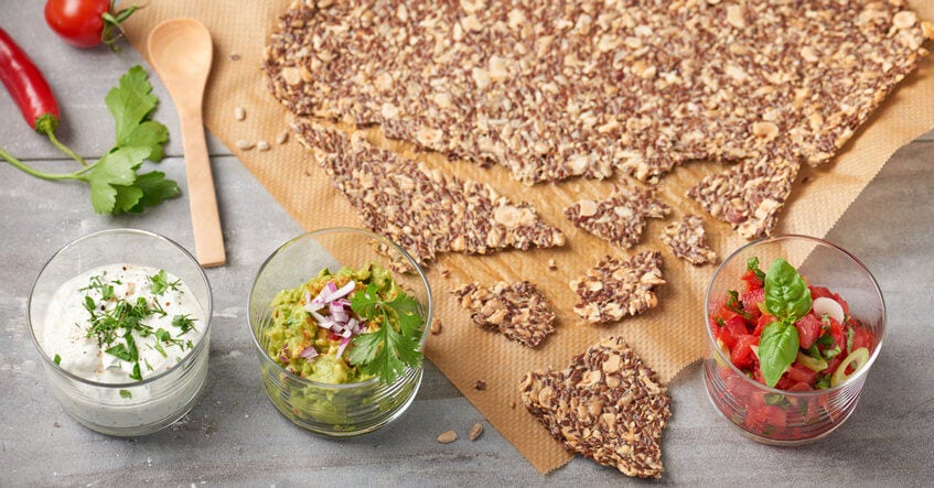 Knusprige Low Carb Cracker – schnell gemacht und voller Geschmack