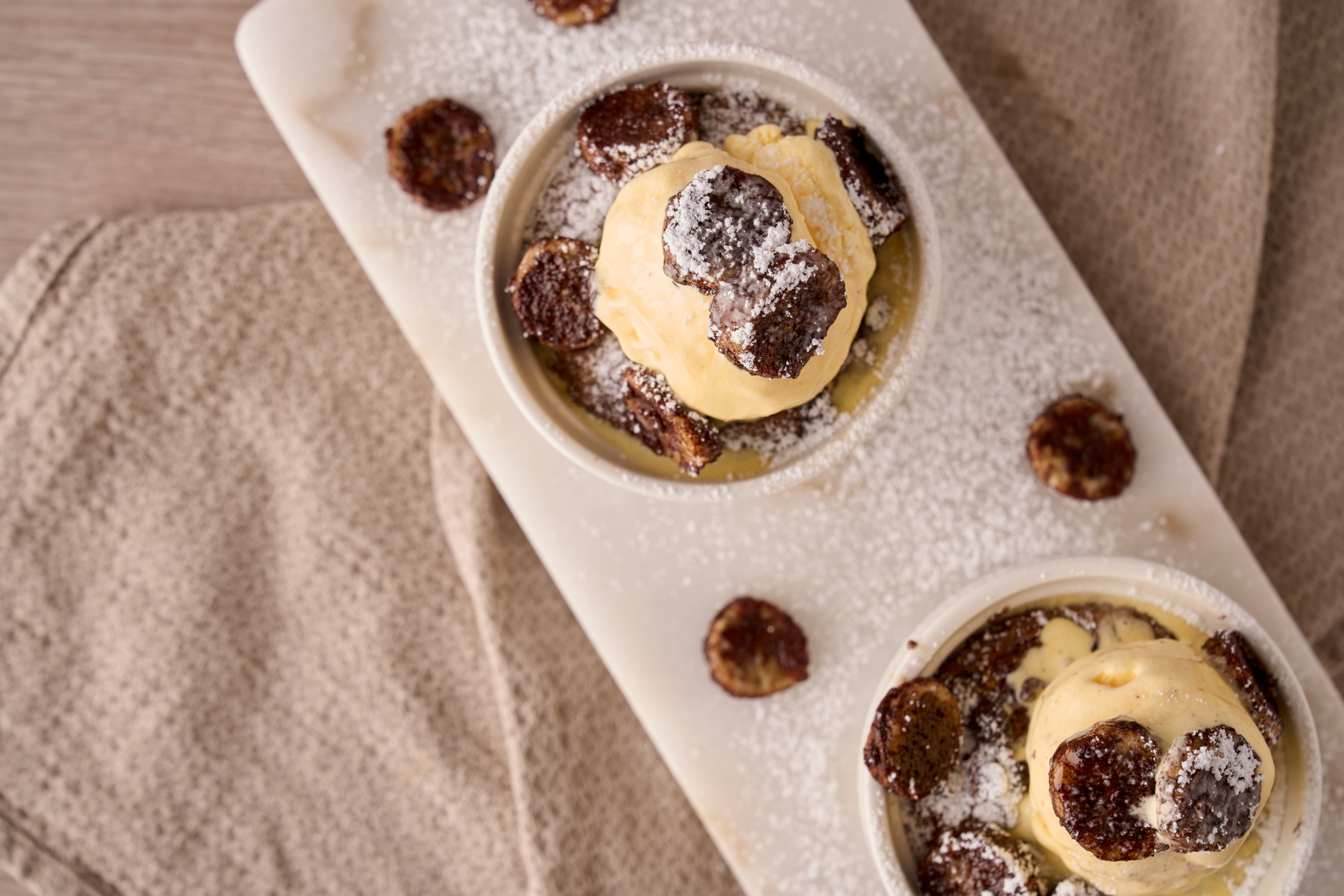 Kreatives Dessert aus Keksresten – fruchtig geschichtet und einfach lecker